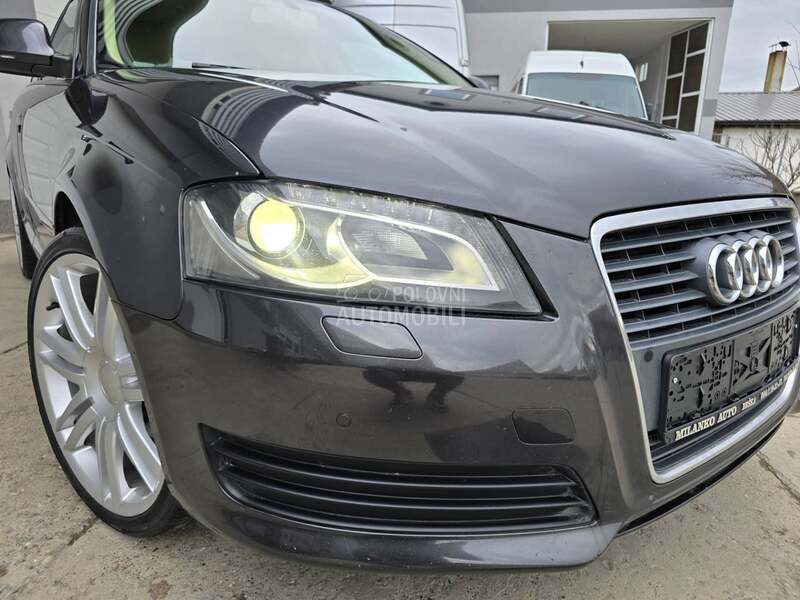 Audi A3 2.0TDI//AUT/XENON//