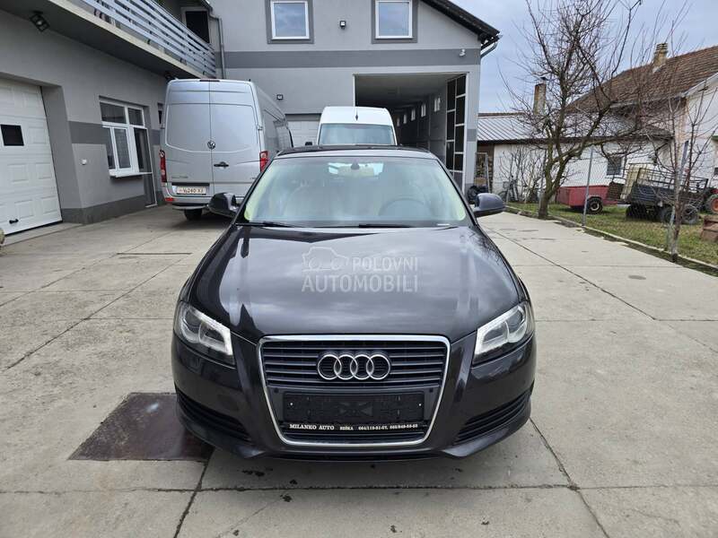 Audi A3 2.0TDI//AUT/XENON//