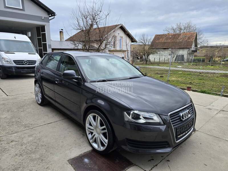 Audi A3 2.0TDI//AUT/XENON//