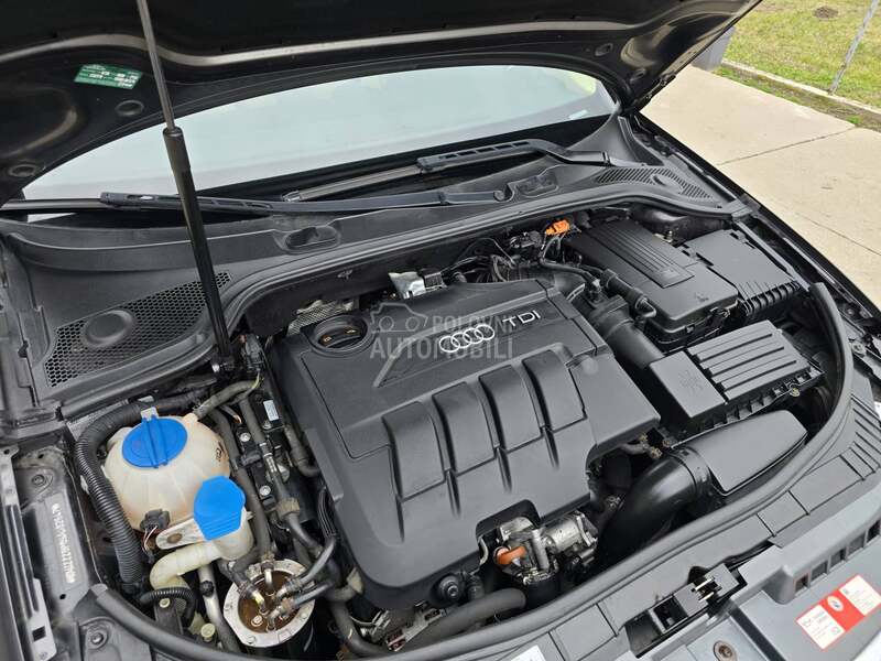 Audi A3 2.0TDI//AUT/XENON//