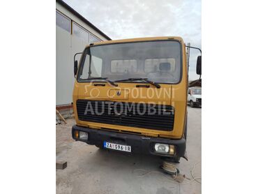 Mercedes Benz 1317