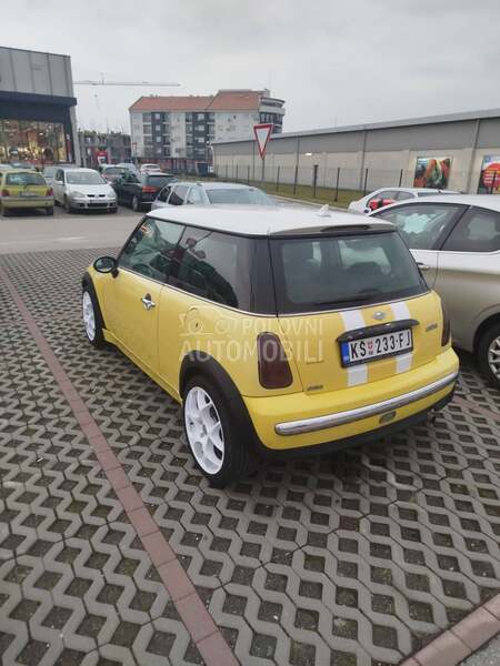 MINI Cooper 