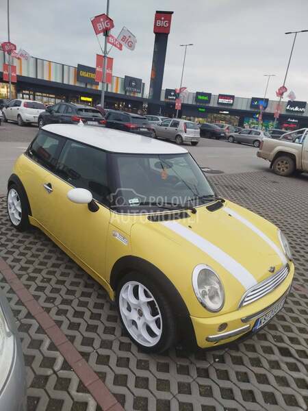 MINI Cooper 