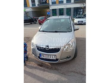 Opel Agila 