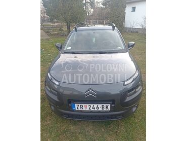 Citroen C4 Cactus 1.2 b