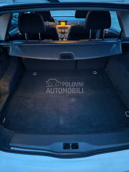 Opel Astra H 