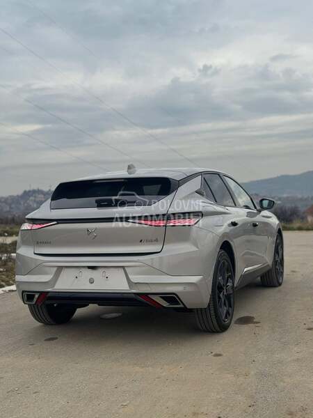 DS 4 E-tense
