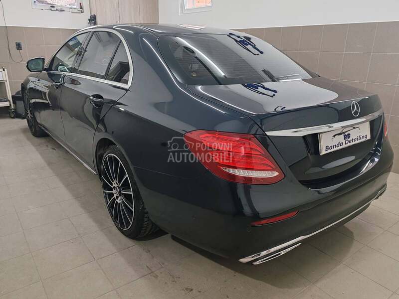Mercedes Benz E 220 