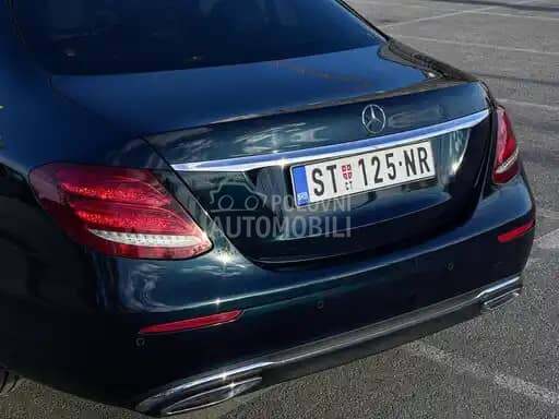 Mercedes Benz E 220 