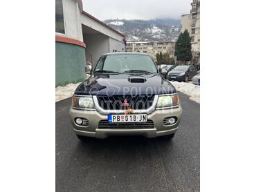 Mitsubishi Pajero Sport 2.5