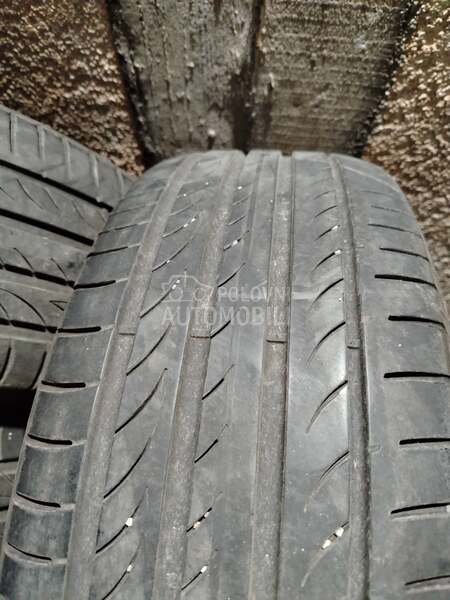 Pirelli 215/60 R17 Letnja