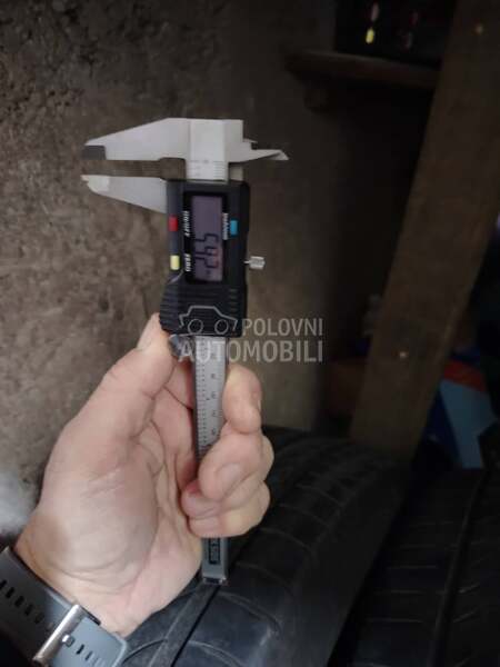 Pirelli 215/60 R17 Letnja