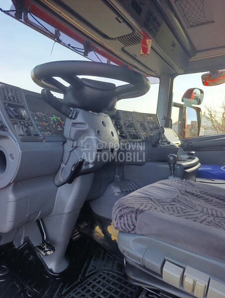 Scania 124l