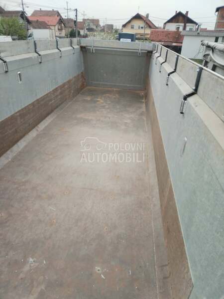 Schwarzmuller aluminiumska