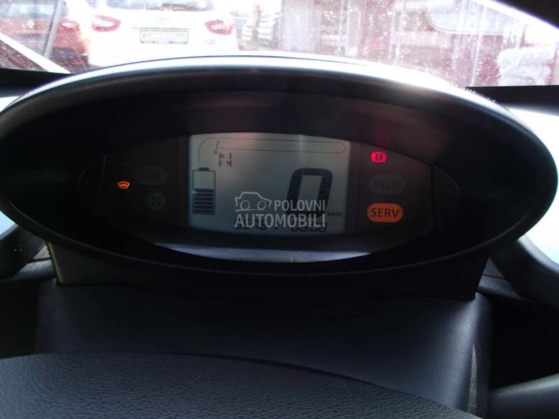 Renault Twizy STRUJA