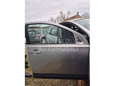 Vrata prednja desna za Nissan Qashqai od 2007. do 2013. god.