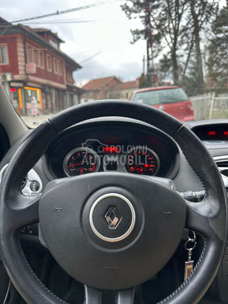 Renault Clio 1.6