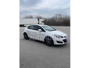 Opel Astra J restajling 1.7 110hp