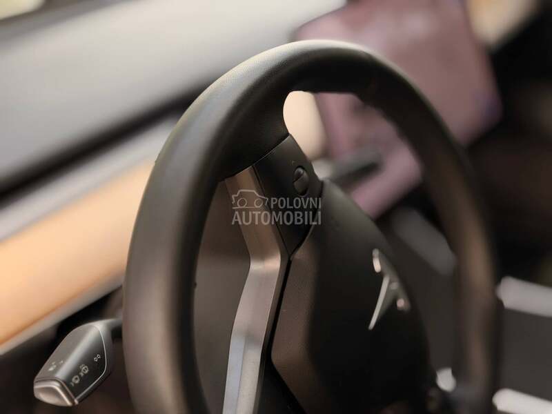 Tesla Model 3 long range N O V