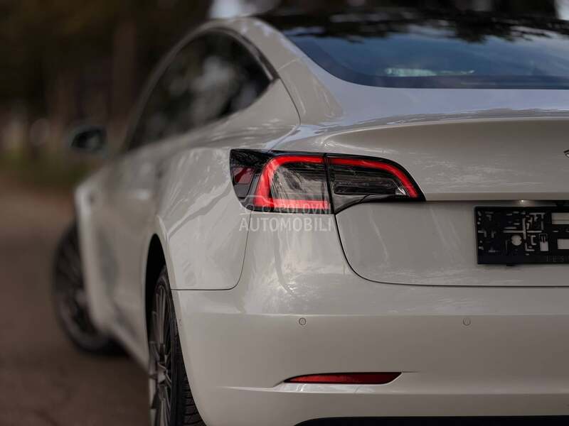 Tesla Model 3 long range N O V