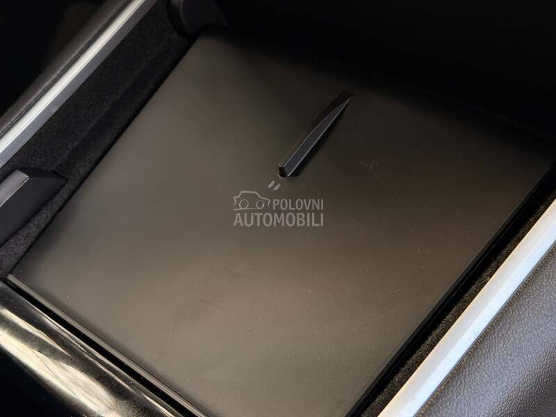 Tesla Model 3 long range N O V