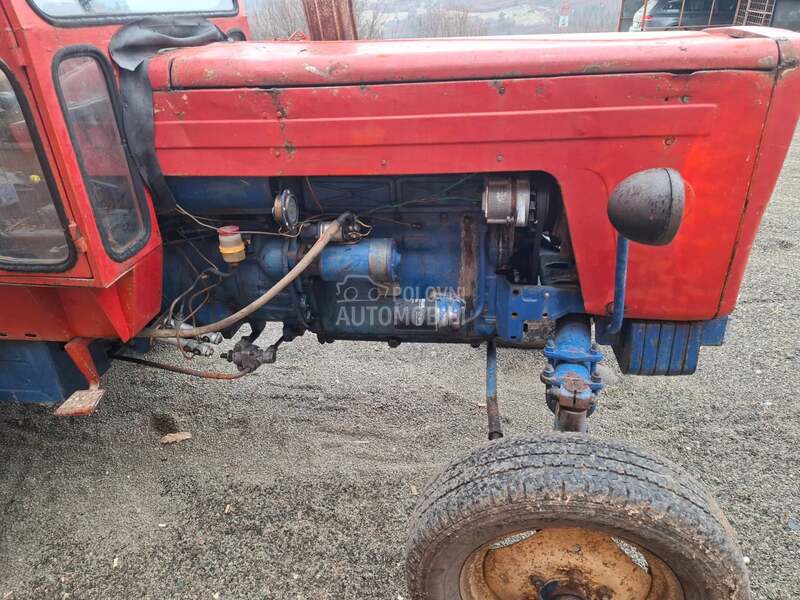 Ursus C355 sa cekrkom