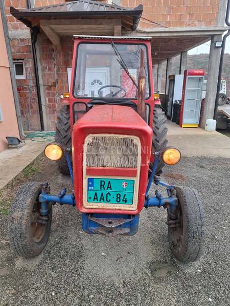 Ursus C355 sa cekrkom