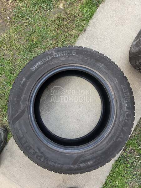 Semperit 235/65 R17 Zimska
