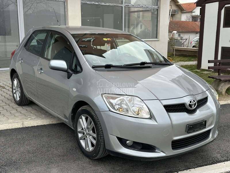Toyota Auris 1.6 CH