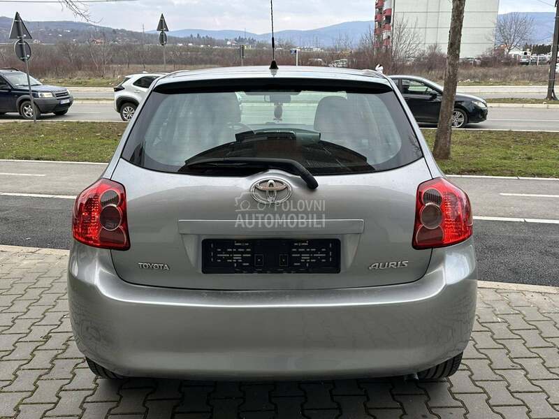 Toyota Auris 1.6 CH