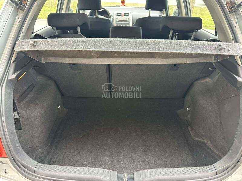 Toyota Auris 1.6 CH