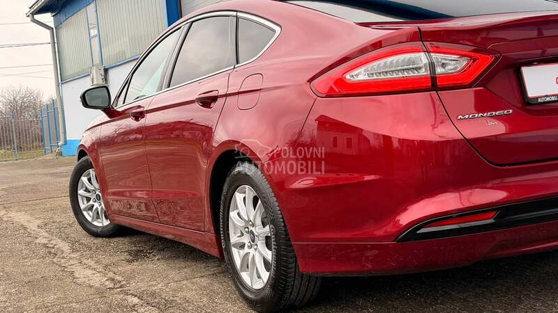 Ford Mondeo TDCI TITANIUM/LED