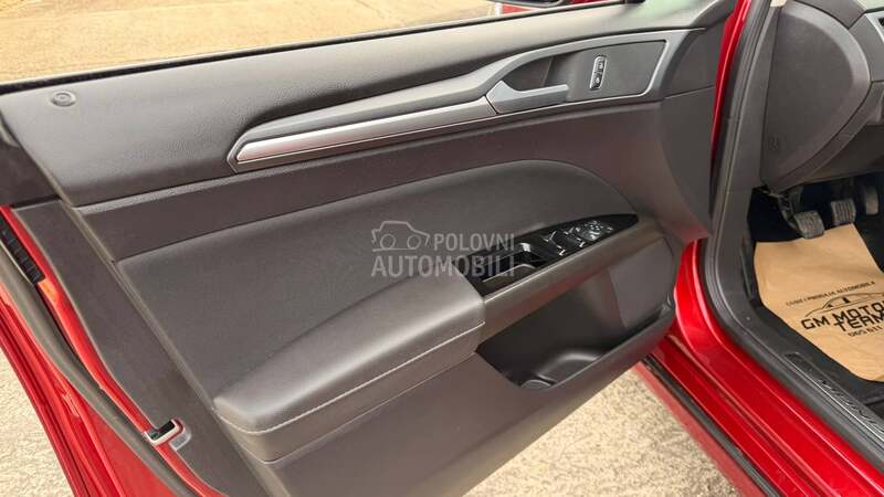 Ford Mondeo TDCI TITANIUM/LED