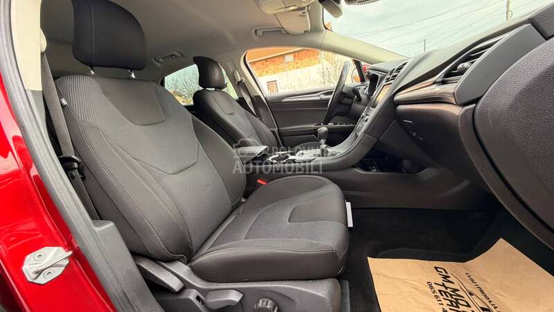 Ford Mondeo TDCI TITANIUM/LED