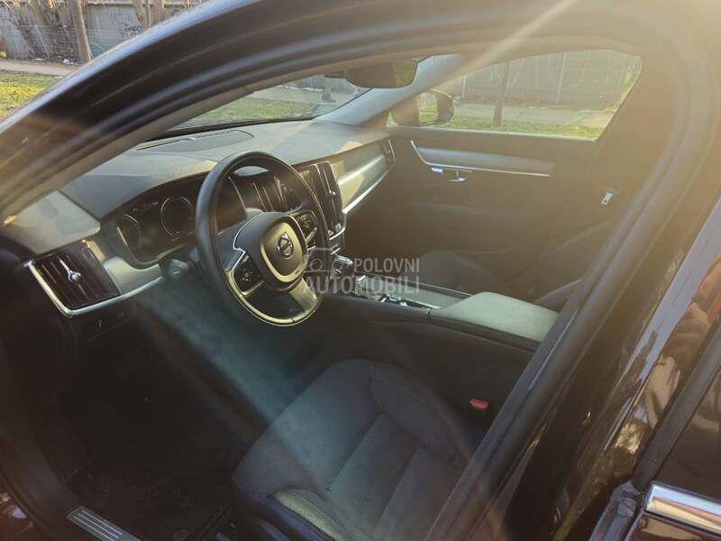 Volvo S90 S90 D4