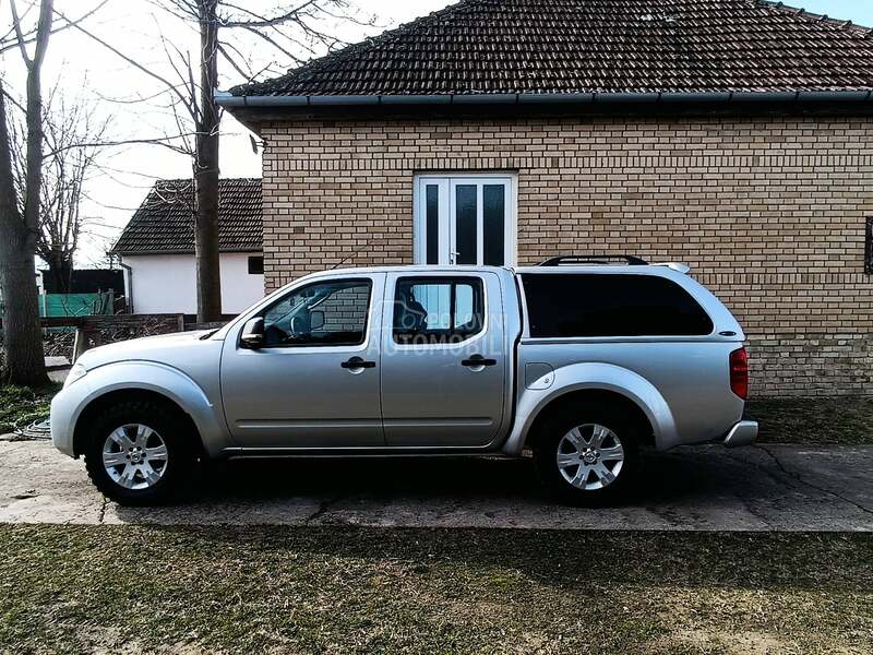 Nissan Navara 