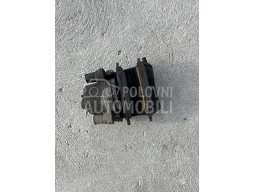 Leva kociona klesta za Volkswagen Polo od 2009. do 2014. god.