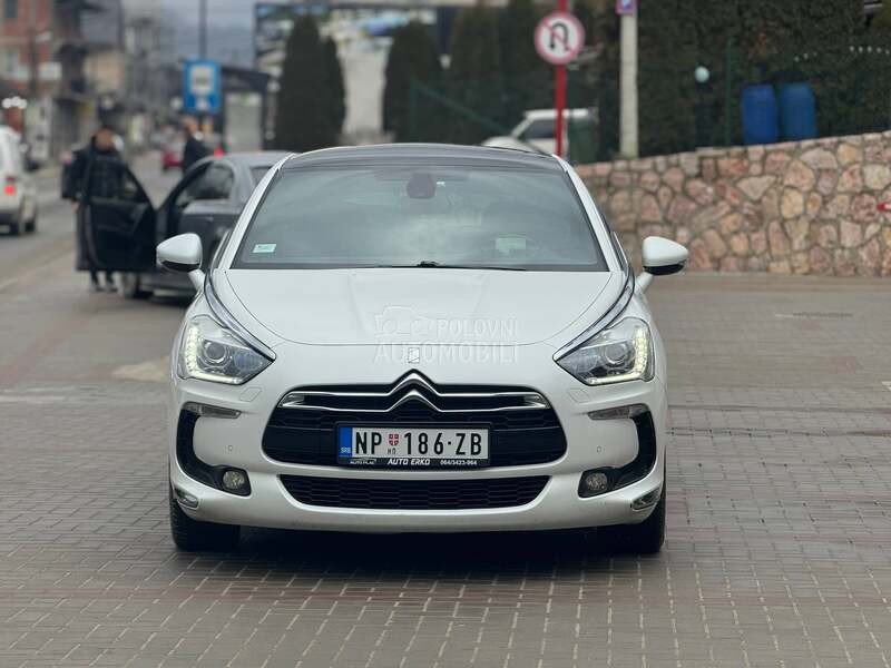 Citroen DS5 