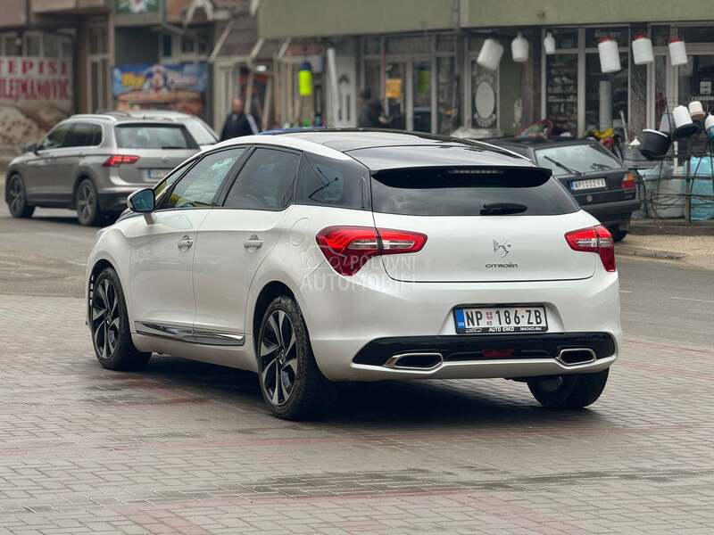 Citroen DS5 