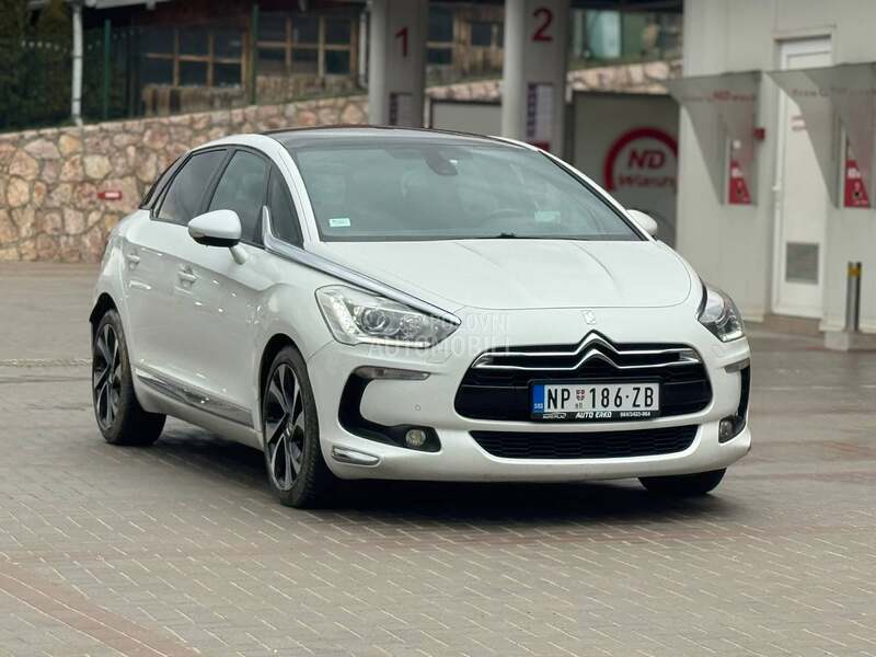 Citroen DS5 