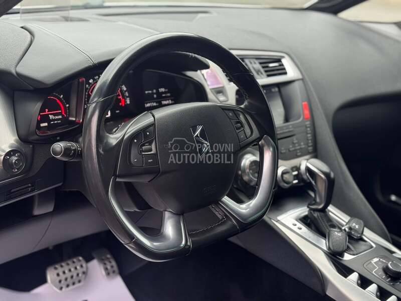 Citroen DS5 