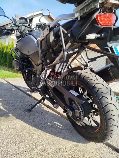 Suzuki V Strom DL 1000