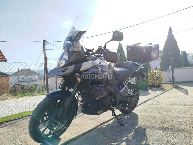 Suzuki V Strom DL 1000