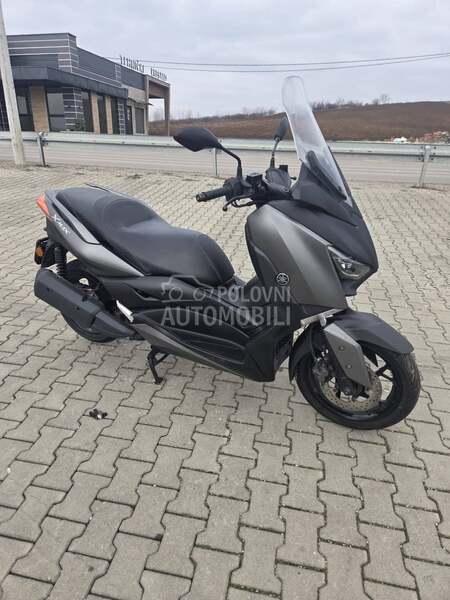 Yamaha x max 300