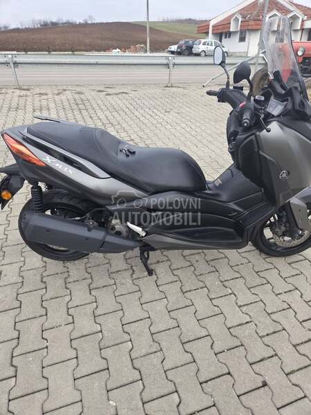 Yamaha x max 300