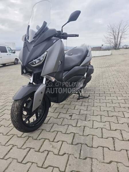 Yamaha x max 300