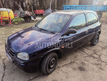 Opel Corsa B 1.0
