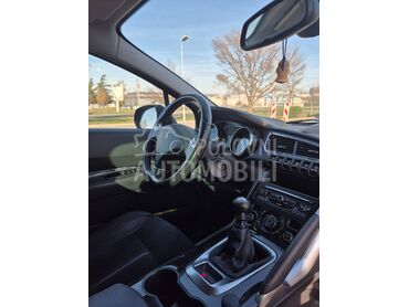 Peugeot 3008 1.6 HDI