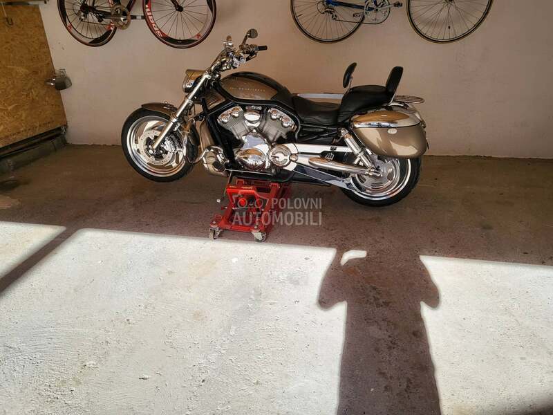 Harley Davidson V ROD VRSCA