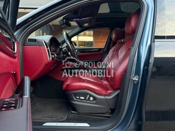 Porsche Cayenne S slika 12